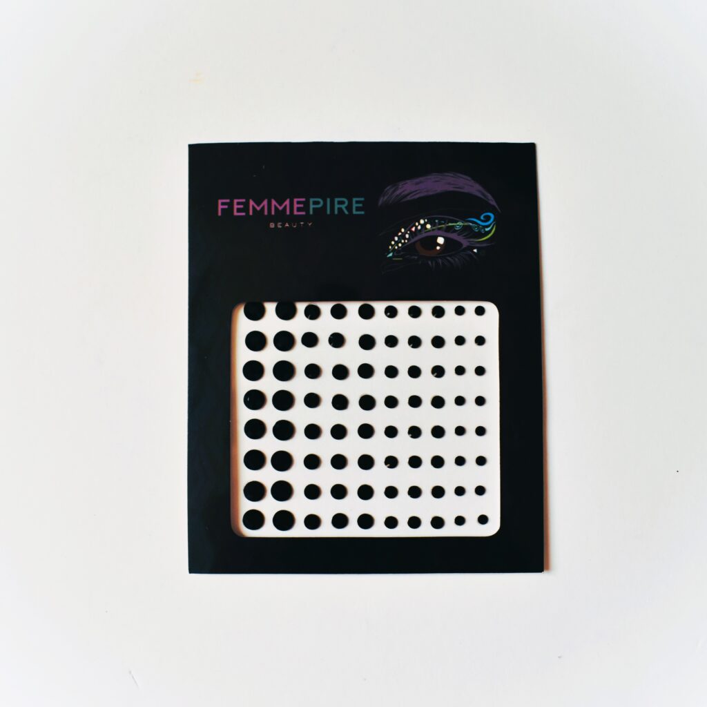 Circle Black FEMME Rhynestone 1.JPG